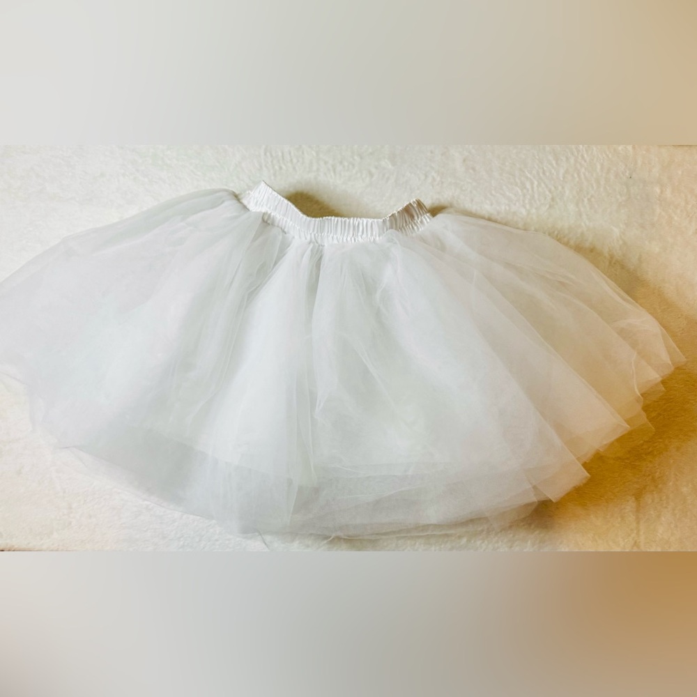 Kids White Tulle Puffy Skirt / Ballet Tutu with multiple layers and silk skirt